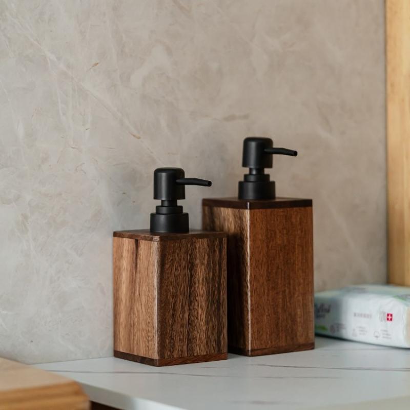 Luxury Wooden Soap Dispenser H - Jet Home Bathroom recension och pris